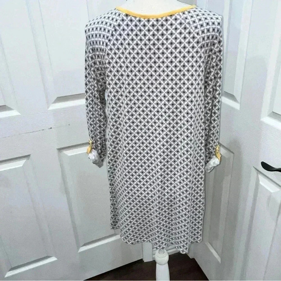 Matilda Jane Modal/Spandex blend 3/4 sleeve with button roll up- abstract print - Picture 5 of 11